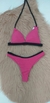 Conjunto Canelado 2 cores triângulo. - comprar online