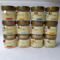 VELA SIGNOS COM PINGENTE - 160G