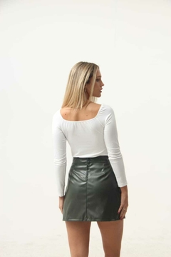 Pollera Engomada 2 tajos - comprar online