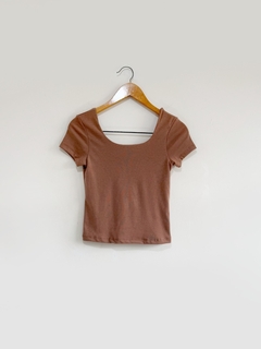 Remera cuello U - tienda online