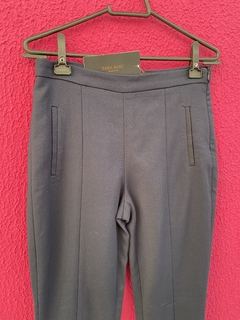 (Beth) Calça Zara - M - comprar online