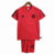 Kit infantil de treino do Flamengo, composto por camisa vermelha e short, com logo do time.