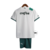 Kit infantil do Palmeiras II 2023/24, composto por camisa branca com detalhes em verde e calção verde.