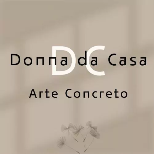Donna da Casa Arte Concreto
