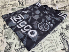 Camisa II Ajax 2023/24 na internet
