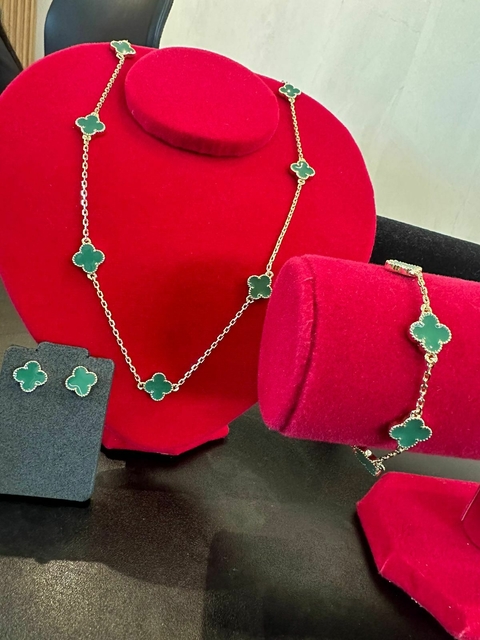 Colar + Pulseira + Brinco Van Cleef (Banho Ouro 18k)