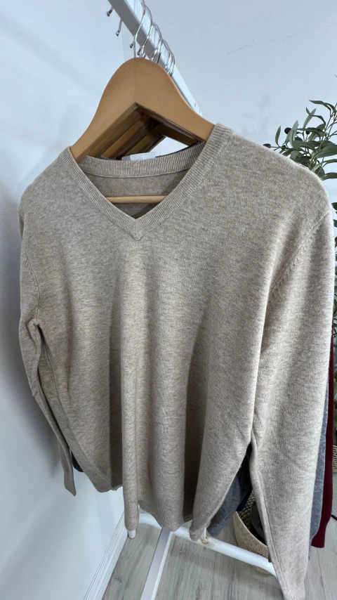 SWEATER CUELLO V - SONIETA 