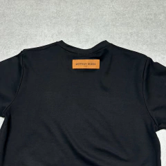 CAMISETA LOUIS VUITTON na internet
