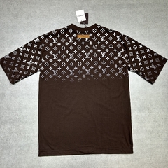 CAMISETA OVERSIZED LOUIS VUITTON DEGRADÉ - comprar online