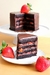Queque de chocolate con fresas