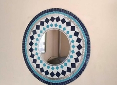 Mandala de parede em mosaico de vidro