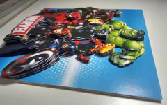Quadro Super Heróis - Marvel Vingadores na internet