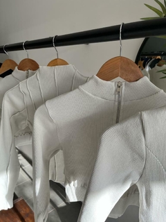 Banner de la categoría remeras/bodys/tops