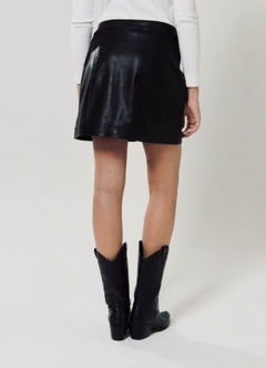 falda rock - comprar online