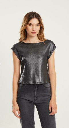 remera foil