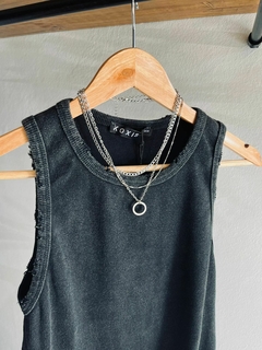 collar titu