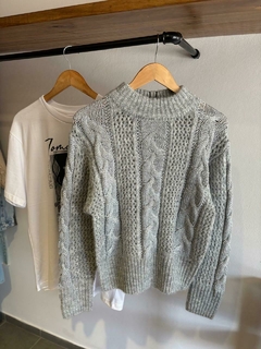 sweater gris