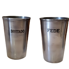 kit Asado 4 Personas Con Vasos De Metal en internet
