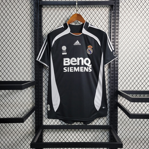 Camisa De Manga Comprida Retrô Do Real Madrid - 06/07