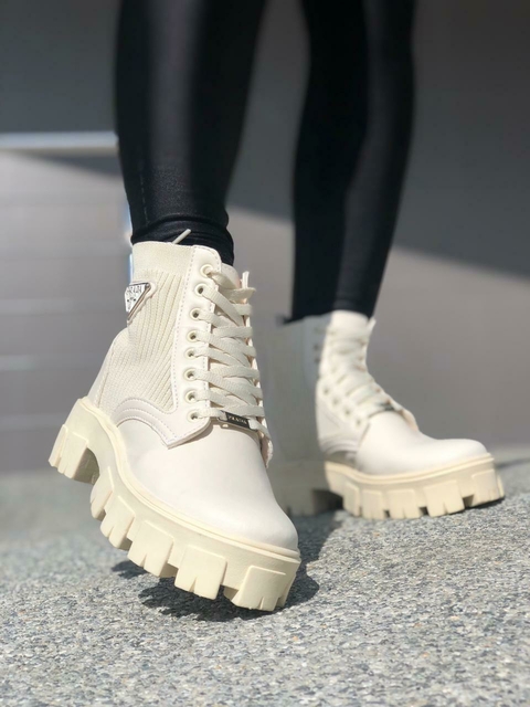 Bota Prada