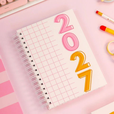 Agenda Datada 2027 - Capa Quadriculada - 2 Dias Por Página