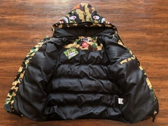 JAQUETA BAPE na internet