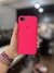 Capa Iphone 7/8/SE 2020 Aveludada Com A Logo na internet