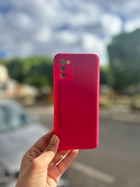 Capa Samsung A02S Aveludada Com Proteção Na Câmera