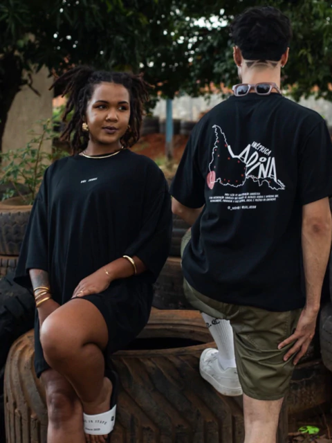 Camiseta boxy Améfrica laDina