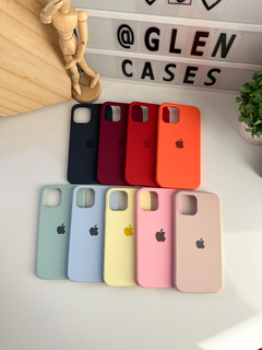 Case de Silicone 12/12 Pro