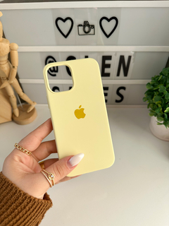 Case de Silicone 12/12 Pro