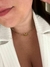 Choker inicial dourado