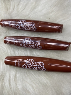 Máscara de cilios marrom