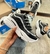 Adidas Sneaker na internet