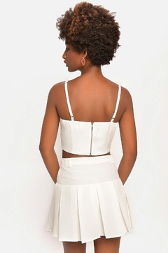 CROPPED ALFAIATARIA DECOTE RETO T701181 - loja online