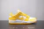 Dunk low Swoosh Yellow - Let's go Sneaker