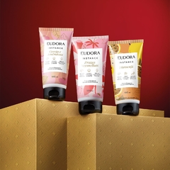 Kit Presente Instance Favoritos: Creme Hidratante Desodorante Frutas Vermelhas 180ml + Creme Relaxante Desodorante Maracujá 180ml + Creme Hidratante D na internet