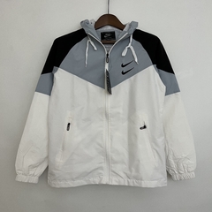 CORTA VENTO NIKE na internet