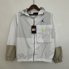 CORTA VENTO JORDAN COM BOLSO NA FRENTE - comprar online