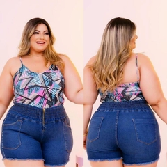 Short jeans com strech tamanho 46 ao 52 - comprar online