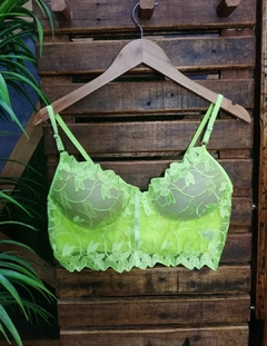 Cropped de renda tamanho 46 ao 54 - loja online