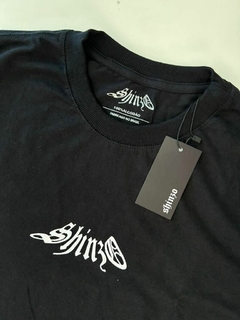 Camiseta "Cash" na internet