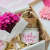 Kit Presente Outubro Rosa – Vela + Escalda-pés + Flores na internet