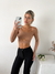 Imagen de Remera modal soft crop escote en U con sustraccion Hiroki