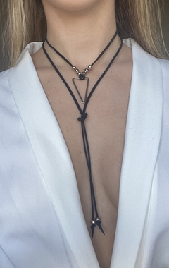 Collar Triangulo