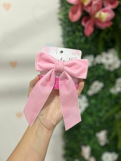 LAÇO VELUDO COM PONTAS ROSA