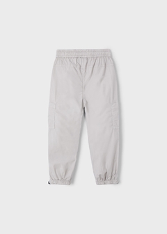 Pantalón ancho unisex en internet