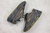 ADIDAS YEEZY BOOST 700 V2 GEODE na internet
