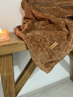 Manta Grecia. Caramelo. - Amelie home & deco