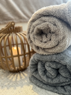 Manta corderito. Gris. 1,60 x 1,40. - Amelie home & deco